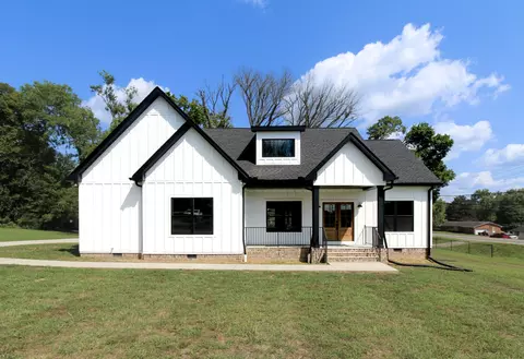 50 Mockingbird Ln, Hartsville, TN 37074