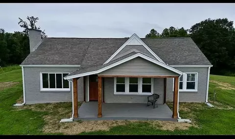 7140 Carthage Rd, Pleasant Shade, TN 37145