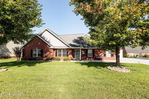 4517 Waldon Pond Ln, Corryton, TN 37721