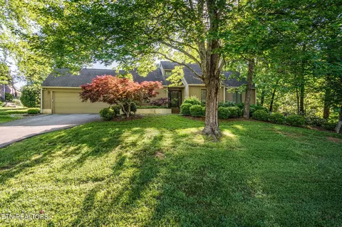 1210 Farrington Dr, Knoxville, TN 37923