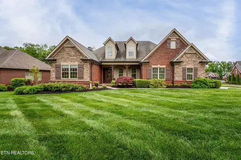 700 Bent Ridge Ln, Knoxville, TN 37922