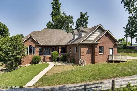 220 Brunner Rd, Madisonville, TN 37354