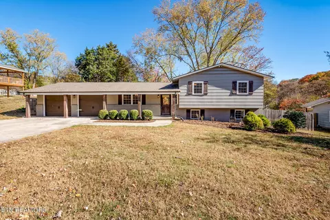 1320 Willmann Ln, Knoxville, TN 37919
