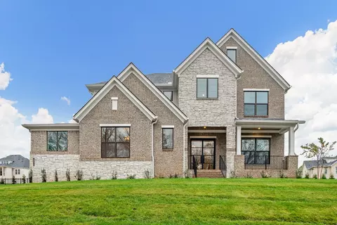 5701 Nola Dr, Arrington, TN 37014