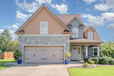 576 Laurel Ln, Murfreesboro, TN 37127