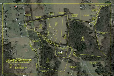 4 Claiborne Ln, Hartsville, TN 37074