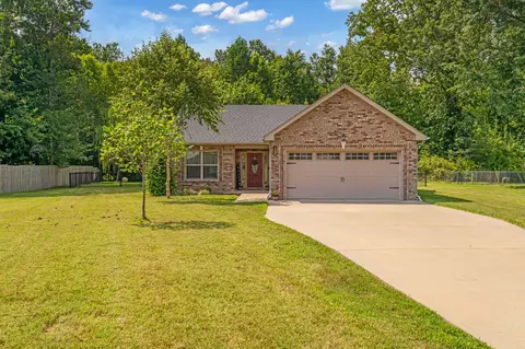107 Carrie Mae Cir, Portland, TN 37148