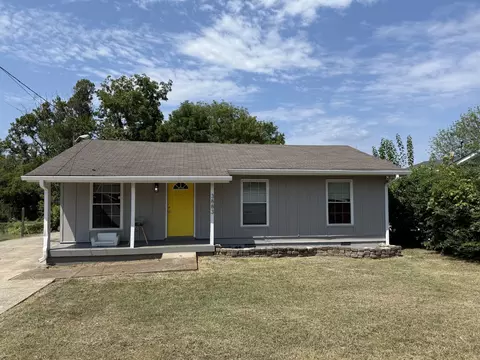 3883 Crouch Dr, Nashville, TN 37207