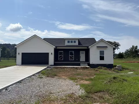 191 Dairy Barn Rd, Sparta, TN 38583