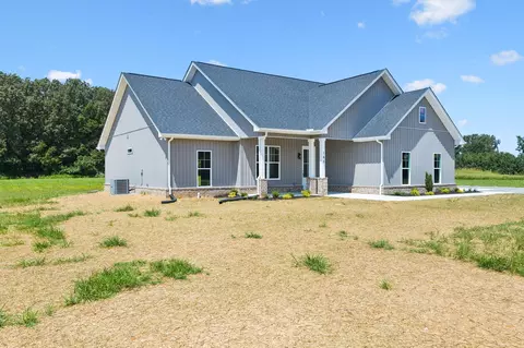 Exterior - 163 Loss Crouch Rd, Morrison, TN 37357 photo 3 of 6