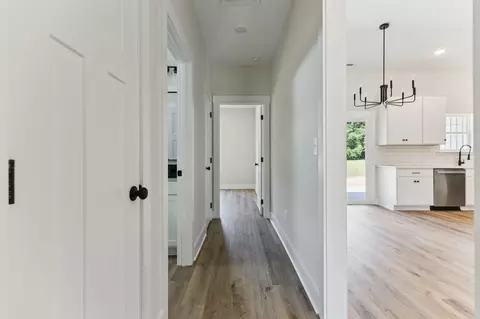 Entry Way - 163 Loss Crouch Rd, Morrison, TN 37357 photo 2 of 2