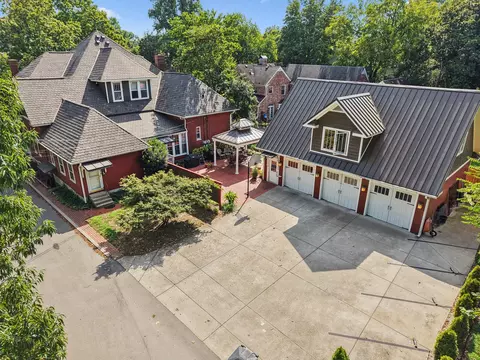 Exterior - 1019 E Main St, Murfreesboro, TN 37130 photo 2 of 20
