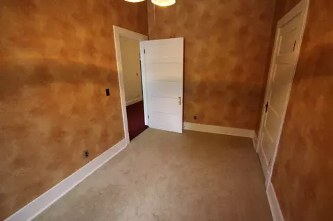 Bedroom - 1019 E Main St, Murfreesboro, TN 37130 photo 3 of 8