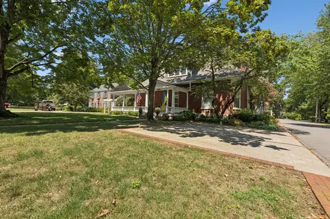 Exterior - 1019 E Main St, Murfreesboro, TN 37130 photo 8 of 20