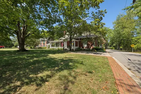 Exterior - 1019 E Main St, Murfreesboro, TN 37130 photo 6 of 20