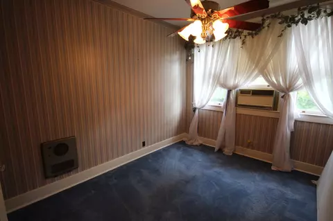 Bedroom - 1019 E Main St, Murfreesboro, TN 37130 photo 4 of 8