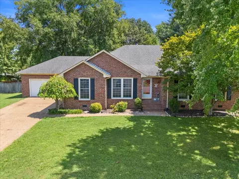 2014 Saddlebrook Dr, Murfreesboro, TN 37129 photo 3