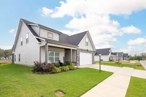 1040 Silverpine Dr, Chattanooga, TN 37421 photo 2