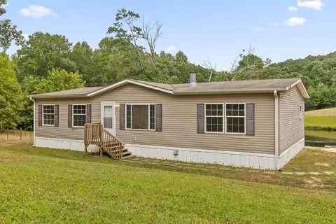 2320 Worley Chapel Rd, Trenton, GA 30752