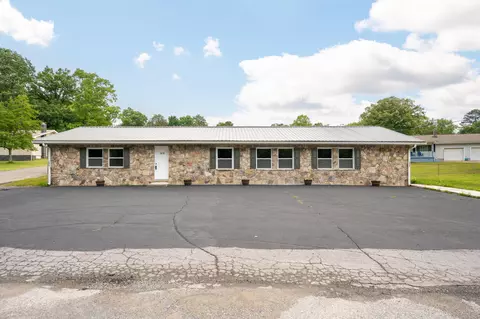 1570 Us Hwy 127, Signal Mountain, TN 37377