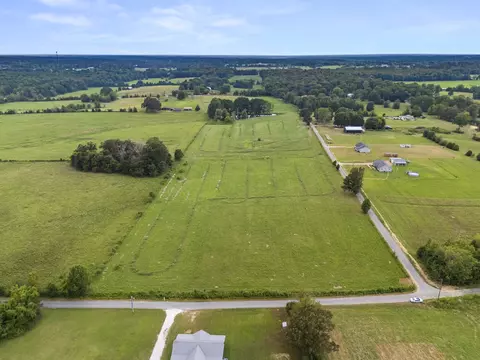 View/Area - 0 Hurt Loop, Mcewen, TN 37101 photo 4 of 10