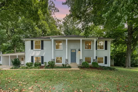 1902 Rogers St, Murfreesboro, TN 37130