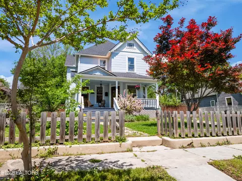 2009 Washington Ave, Knoxville, TN 37917
