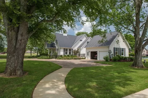 Exterior - 5524 Sinclair St, Murfreesboro, TN 37127 photo 14 of 14