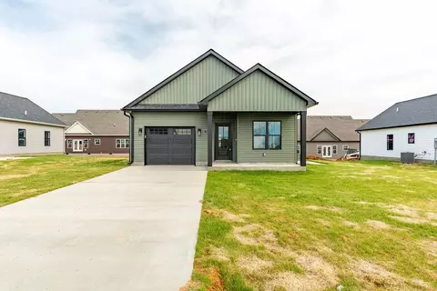 108 Joiner Ave, Elkton, KY 42220