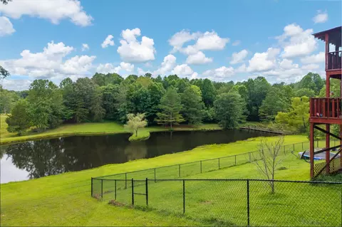 View/Area - 4100 River Rd, Baxter, TN 38544 photo 4 of 7
