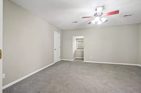 Bedroom - 4100 River Rd, Baxter, TN 38544 photo 3 of 7
