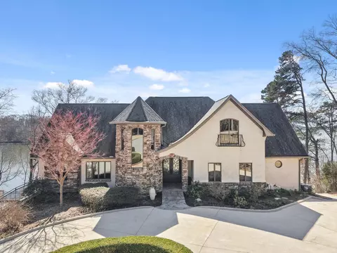 8906 Prairie Schooner Cir, Soddy Daisy, TN 37379