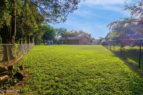 7203 Deville Way, Powell, TN 37849 photo 24
