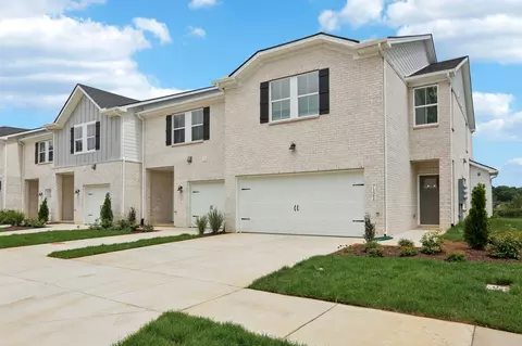 7152 Cedarcrest Ct, Fairview, TN 37062 photo 2