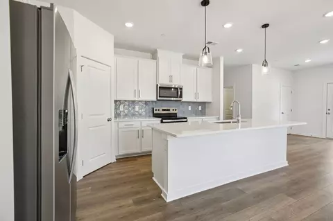 Kitchen - 7136 Cedarcrest Ct, Fairview, TN 37062 photo 2 of 4