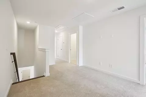 Entry Way - 7136 Cedarcrest Ct, Fairview, TN 37062 photo 4 of 5