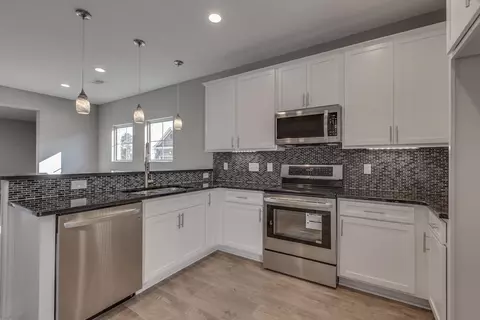 Kitchen - 2126 Gracie Bug Loop, Murfreesboro, TN 37128 photo 2 of 2