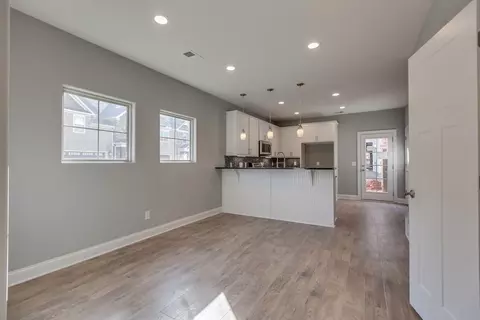 Living - 2126 Gracie Bug Loop, Murfreesboro, TN 37128 photo 2 of 3