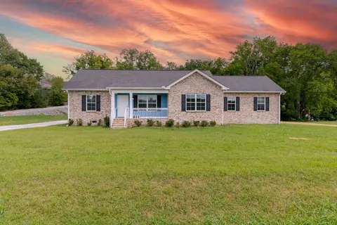 831 Long Hollow Pike, Goodlettsville, TN 37072