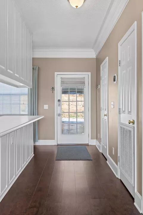4143 Mountain Creek Rd, Chattanooga, TN 37415