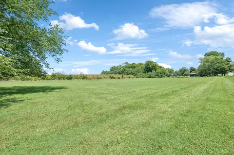Exterior - 1336 Sharp Springs Rd, Decherd, TN 37324 photo 13 of 34