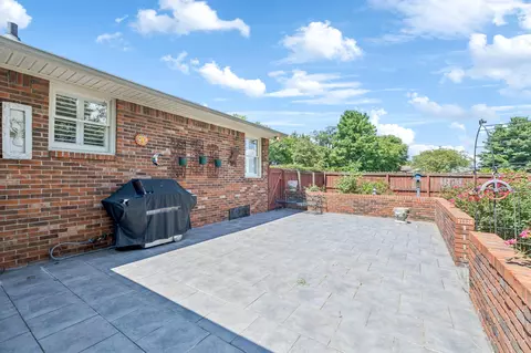 Exterior - 1336 Sharp Springs Rd, Decherd, TN 37324 photo 18 of 34