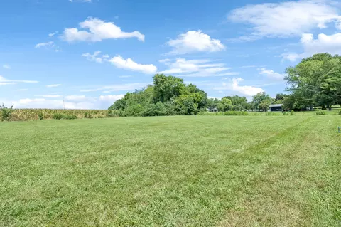 Exterior - 1336 Sharp Springs Rd, Decherd, TN 37324 photo 11 of 34