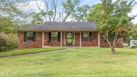 7609 Scenic View Dr, Knoxville, TN 37938