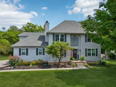 1035 Waters Edge Cir, Mount Juliet, TN 37122