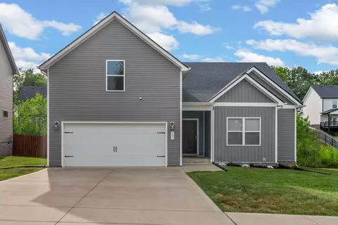 547 Woodtrace Dr, Clarksville, TN 37042