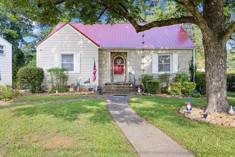 105 S Lovell Ave, Chattanooga, TN 37411