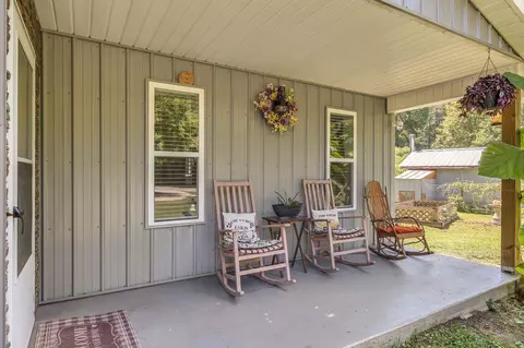 Exterior - 55 Waterfork Rd, Ethridge, TN 38456 photo 2 of 26