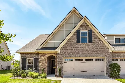78 Grindstone Dr, Gallatin, TN 37066