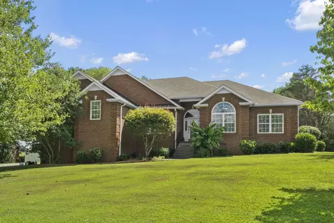 1023 Fairways Dr, Greenbrier, TN 37073